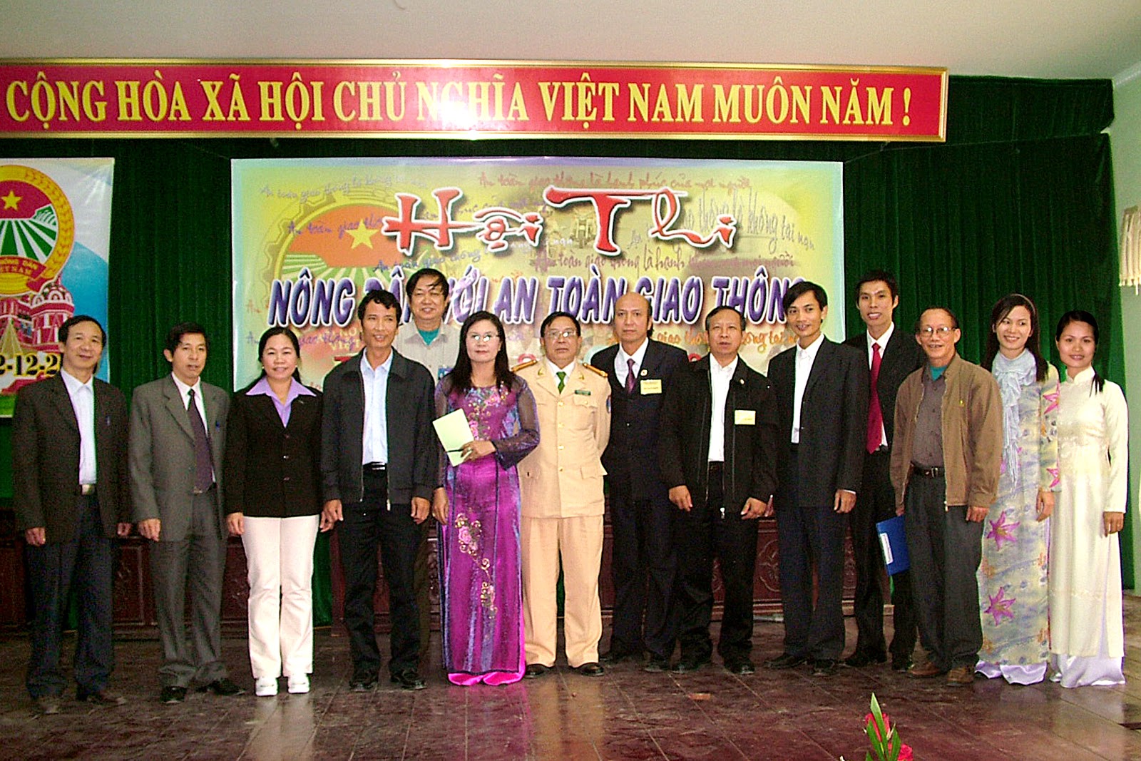 Quả sim và những công dụng đối với sức khỏe - YouMed