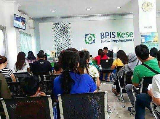 Besok, Iuran BPJS Kesehatan Naik Lagi Besok, Iuran BPJS Kesehatan Naik Lagi