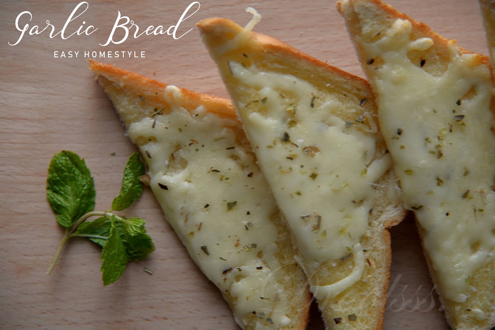 Droolsss . . . Garlic Bread