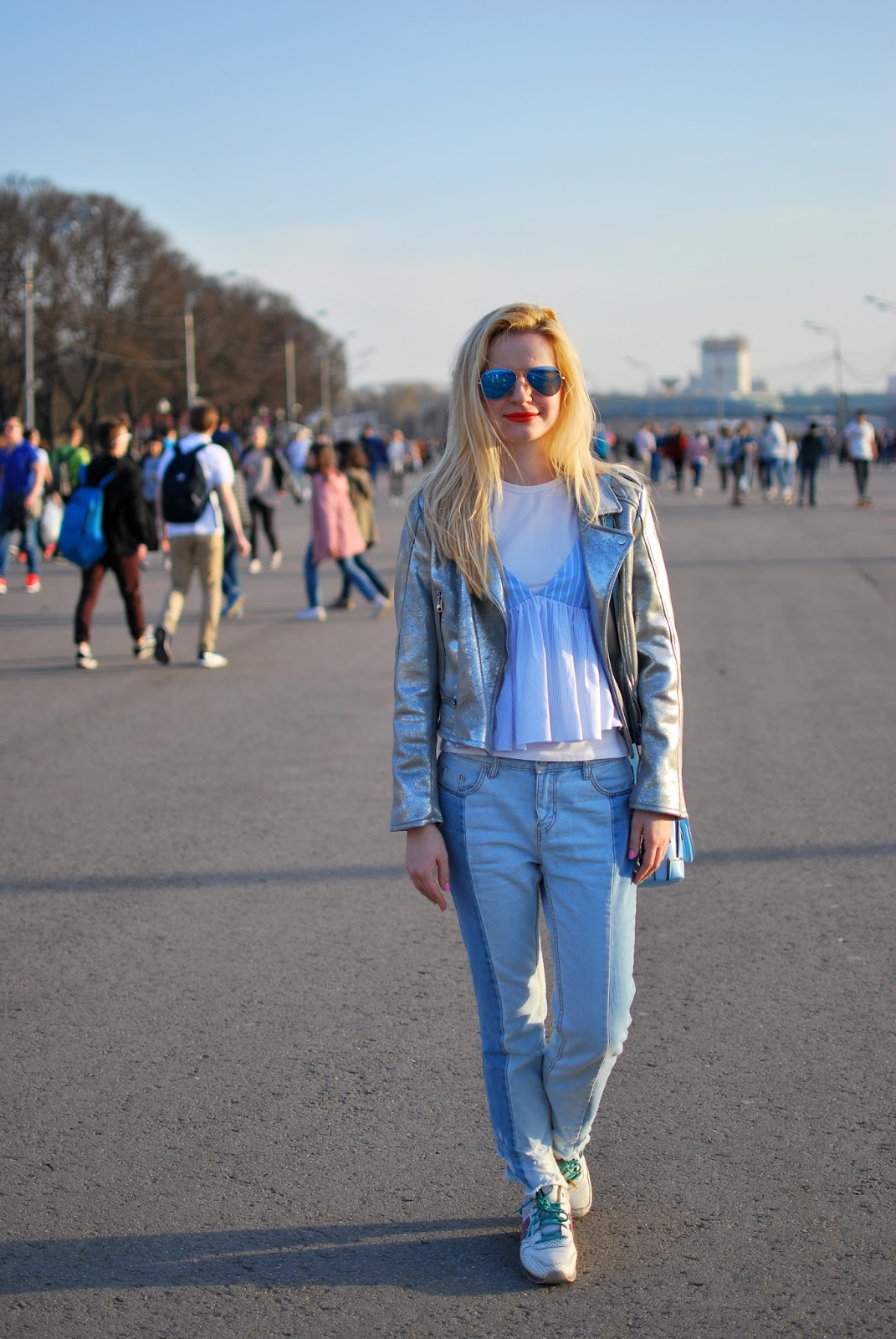 джинсы два цвета, модные джинсы, модные тенденции, модный тенденция,