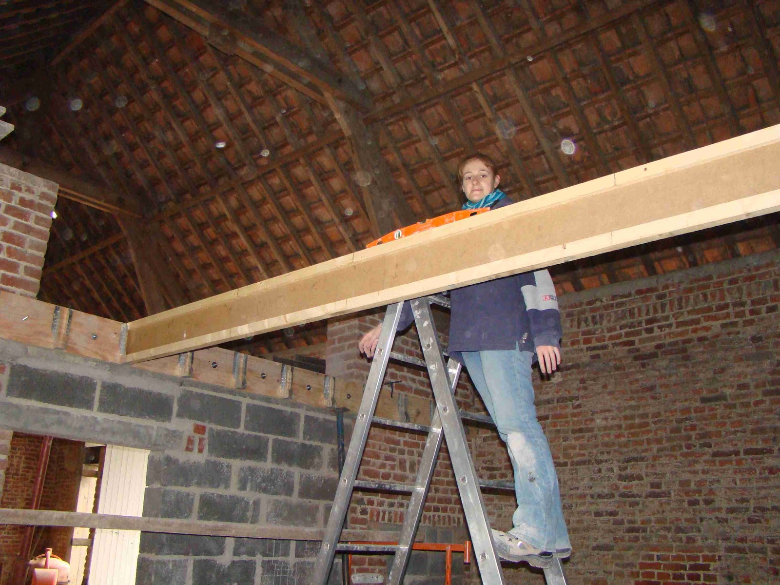 Blog sur la rénovation de notre grange: Pose du gitage