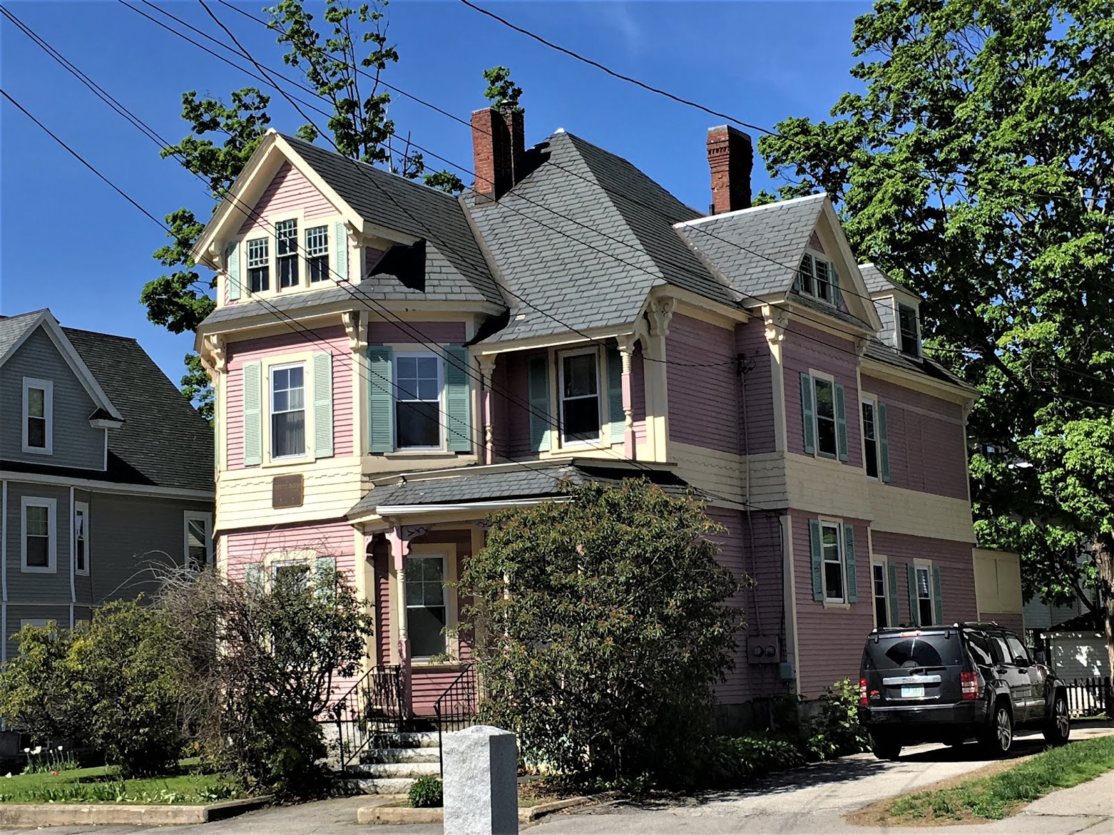 Life From The Roots Bette Davis House Lowell, Massachusetts