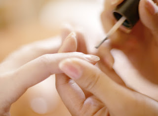 manicures safe during pregnancy