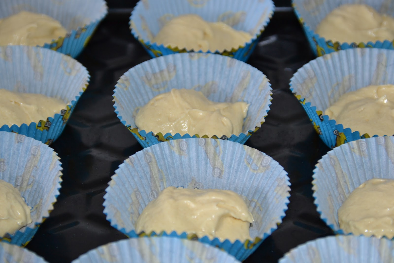 Rastlaustausa gjør det selv; male, snekre, bake, smake:): Muffins til ...