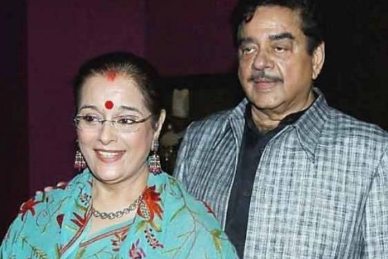 Shatrughan Sinha Family Wife Son Daughter Father Mother Marriage Photos
