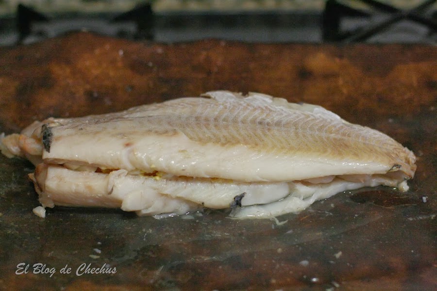 Merluza, Segundos platos, Merluza rellena con crema de pimientos, el blog de chechus, 
