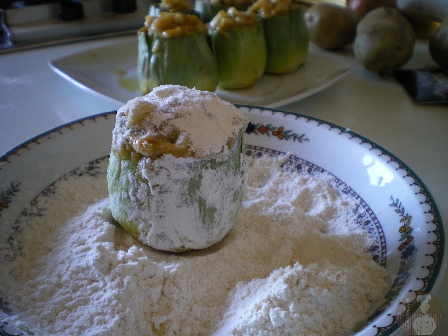 Enharinado de las alcachofas