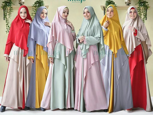 Model Baju Gamis Terbaru 2020 Hijabfest ✓ gratis untuk komersial ✓ bebas hak cipta. model baju gamis terbaru 2020 hijabfest