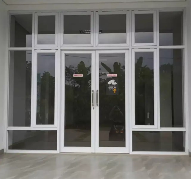 model pintu rumah minimalis 2 pintu terbaru 2021
