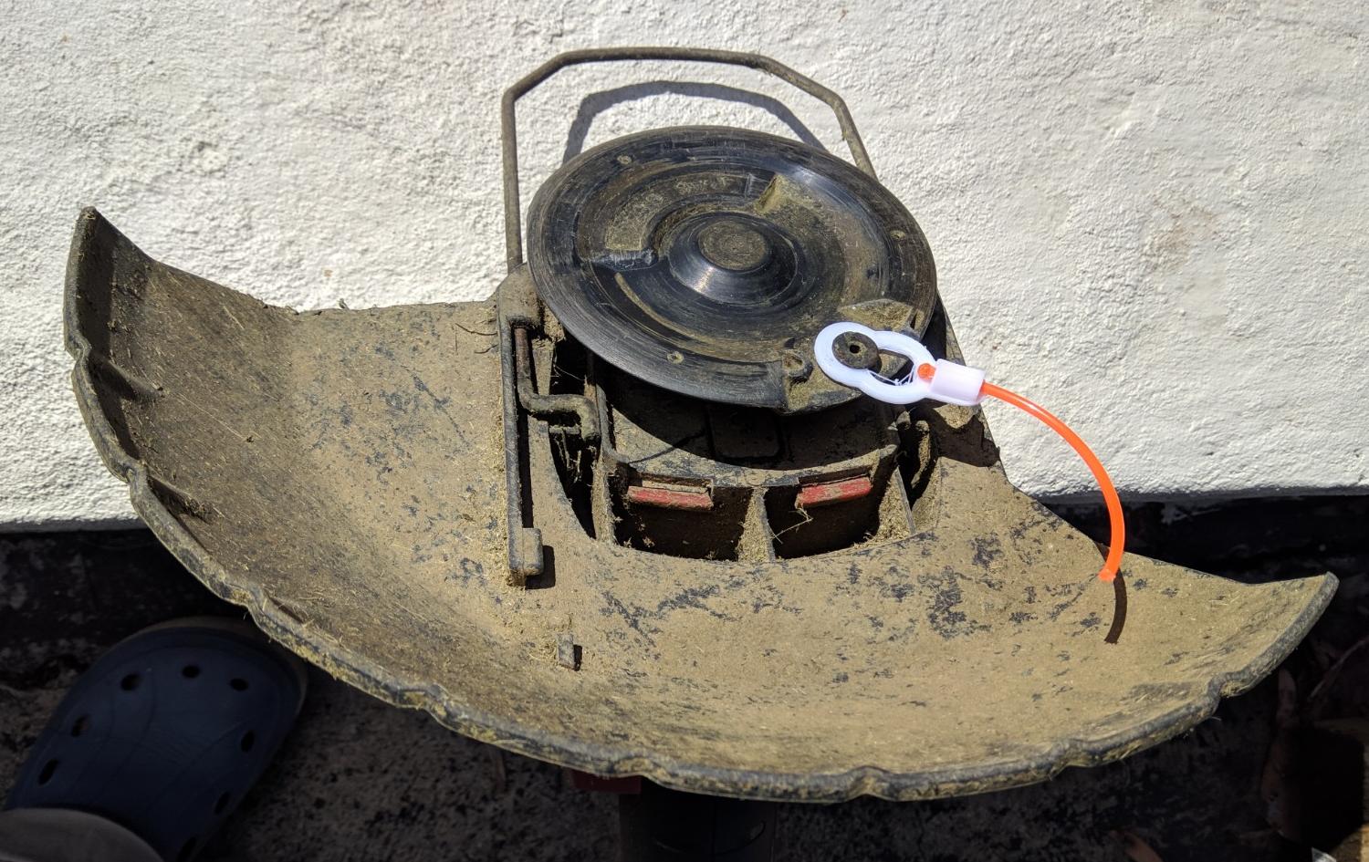 Line adapter for Ozito Blade Trimmer