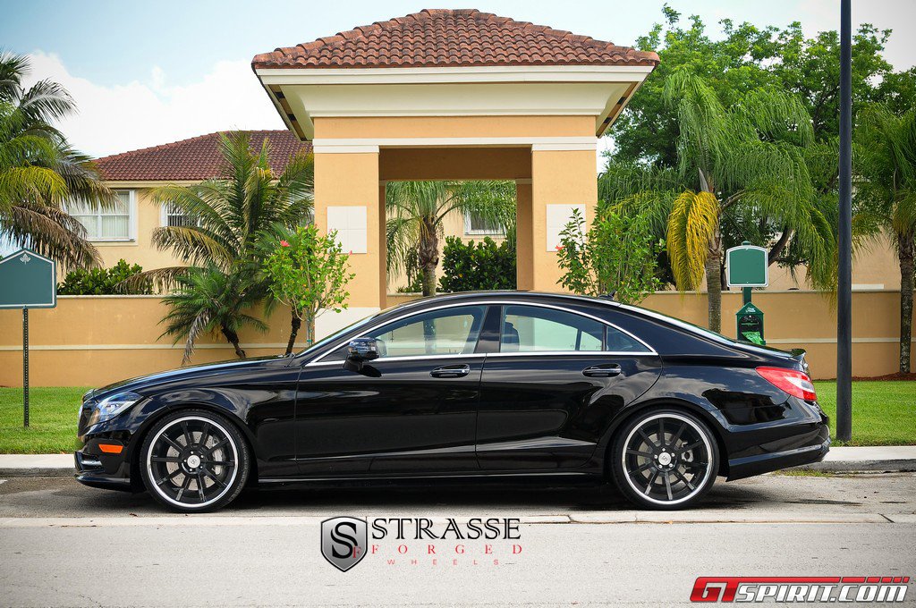 2013 Mercedes-Benz CLS 550 by Strasse Forged