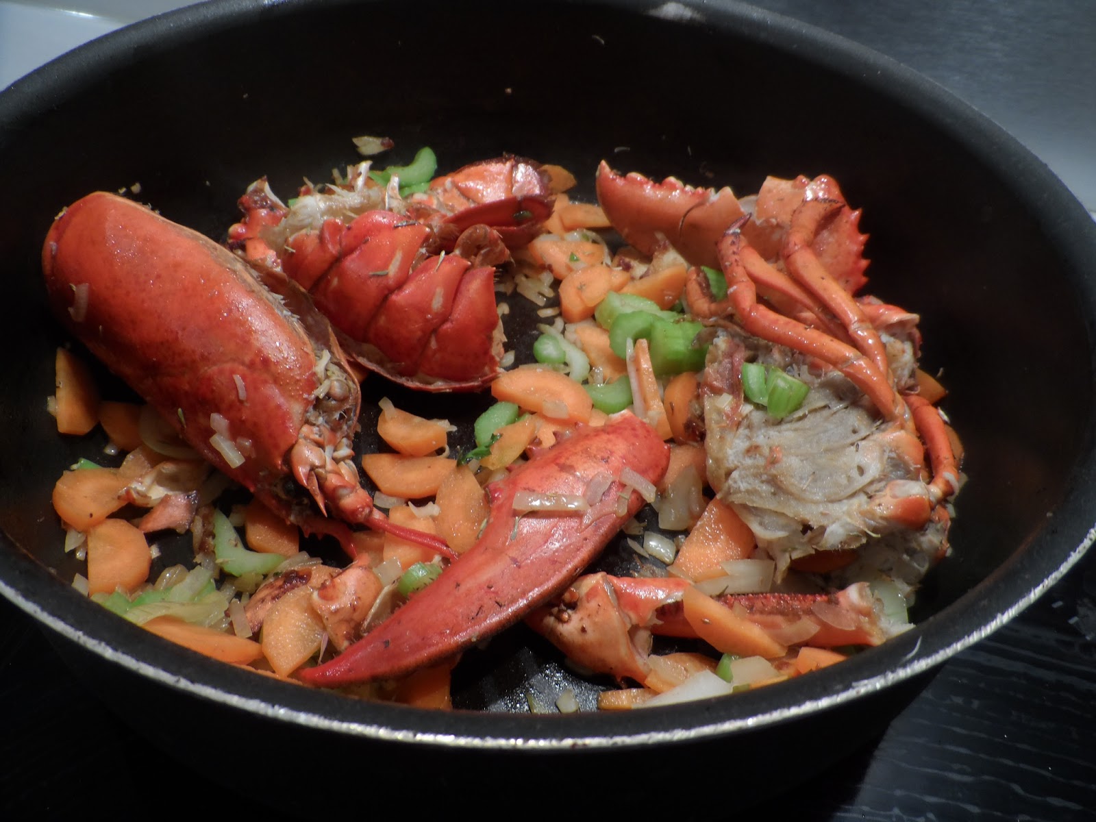 Focaccia al Rosmarino Prawn & Lobster Ravioli in a Lobster Bisque Sauce