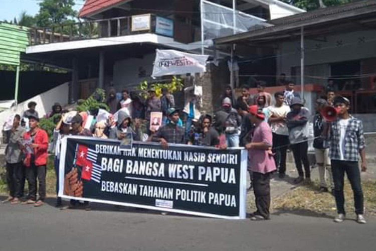 4 Mahasiswa Unkhair Di Drop Out Alasannya Ikut Demo Papua Merdeka
