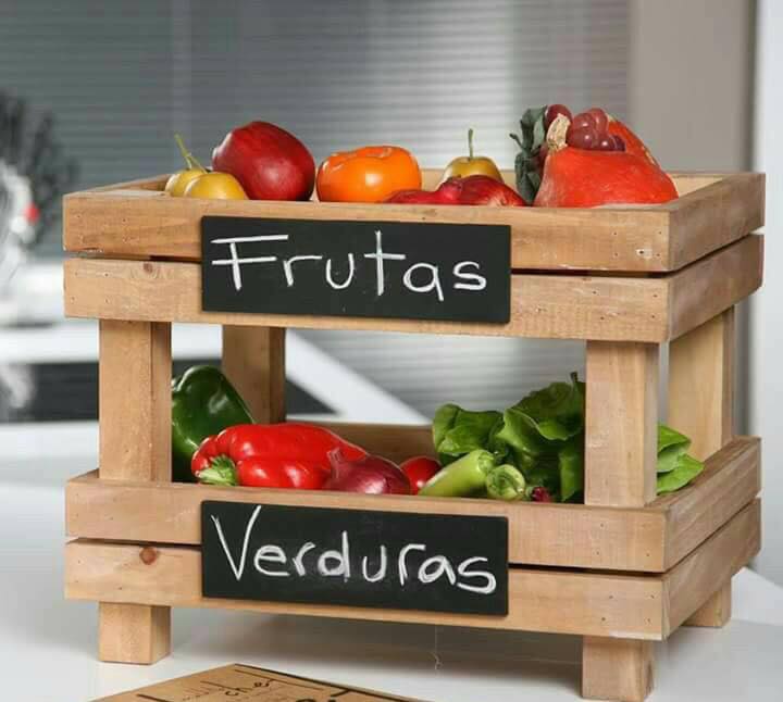 Fruteros hechos de madera Construccion y