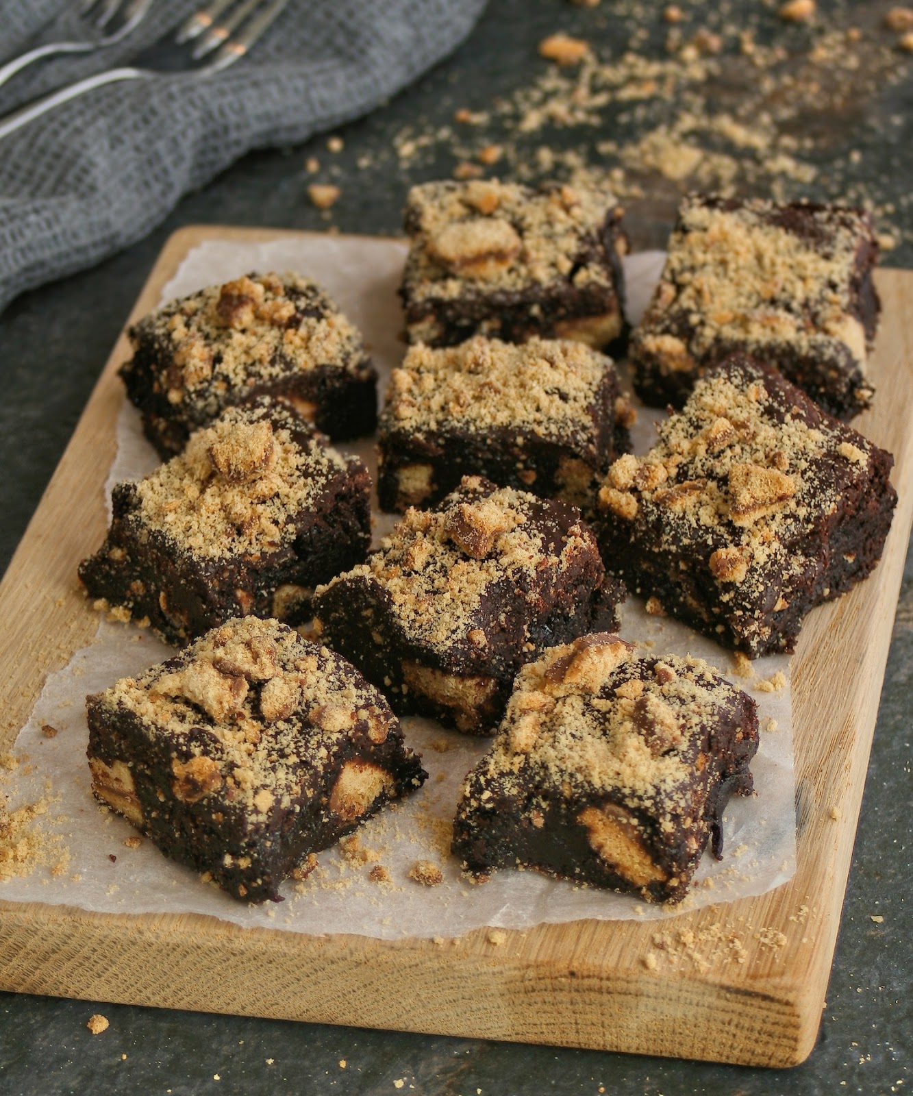 Cupcakes &amp; Couscous: Iced Cappuccino Crunch Brownies