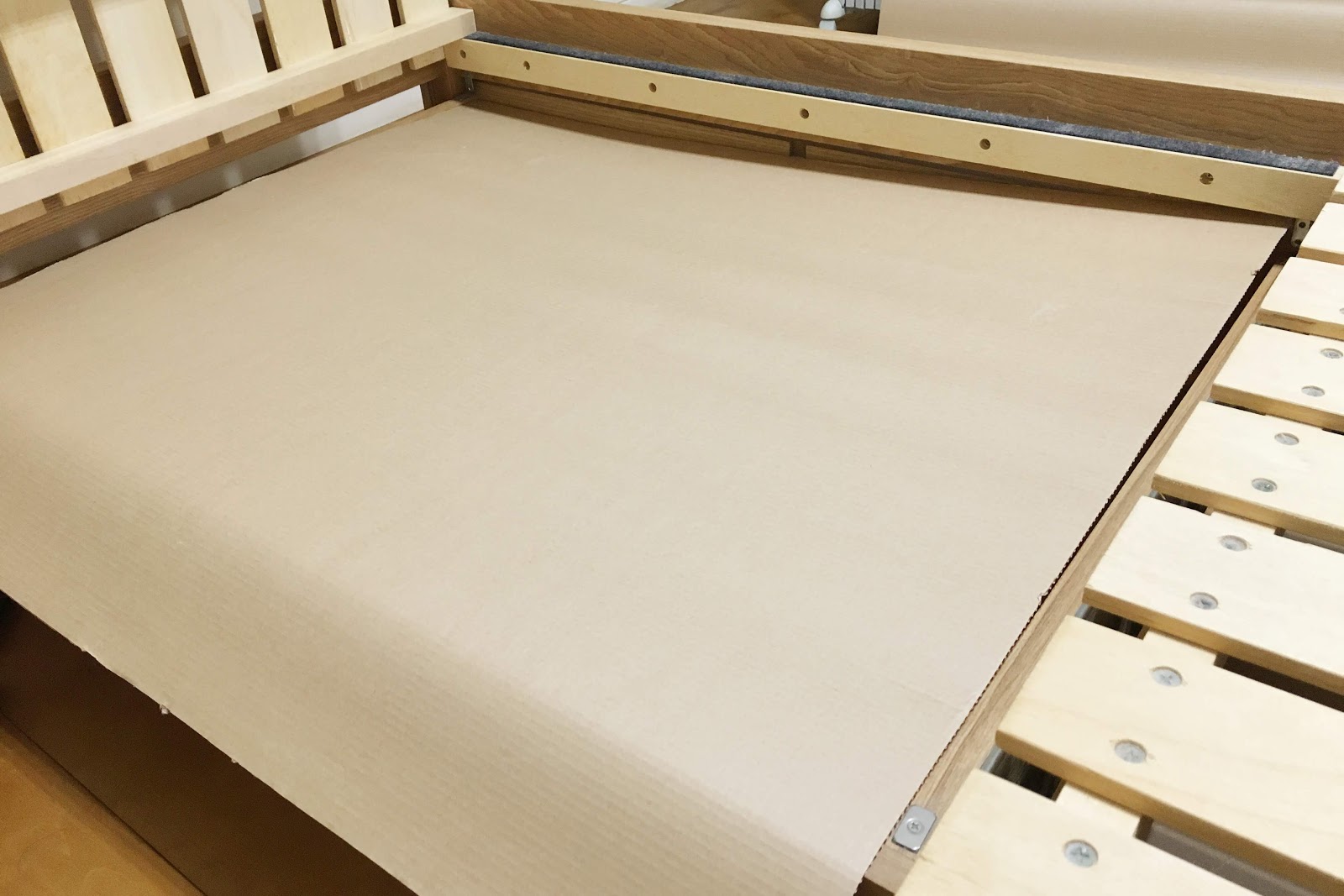 無印良品のベッド下収納に 埃よけの蓋を付けてみた