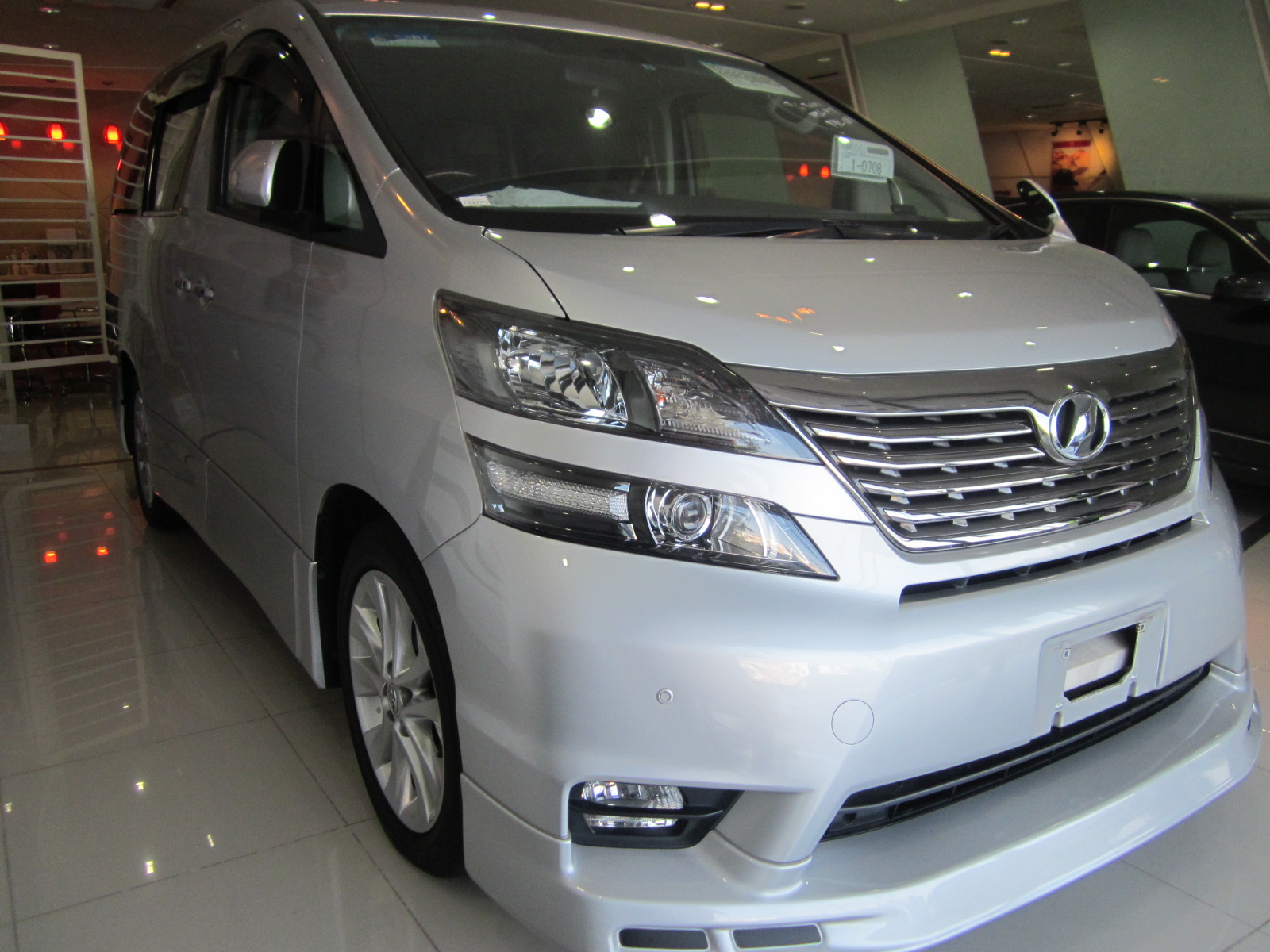 Toyota vellfire 2008