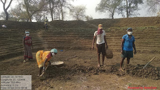MGNREGA अंतर्गत डबरी निर्माण कार्य