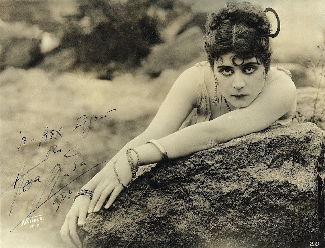 Theda Bara: The First Sex Symbol of the Film Era ~ Vintage Everyday