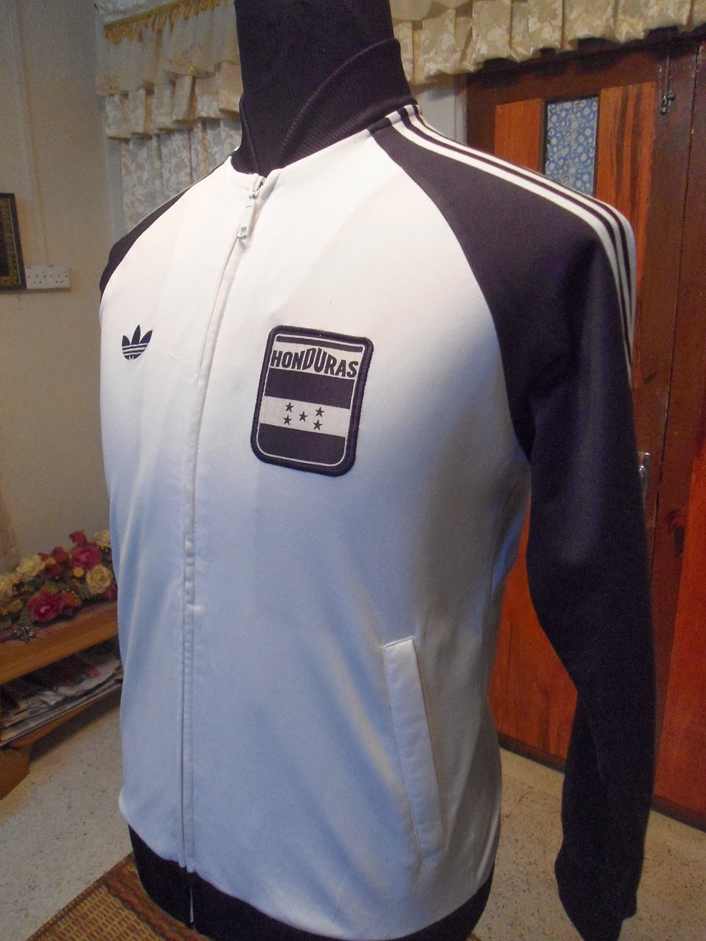 bundle select: Adidas Honduras sweater nipis