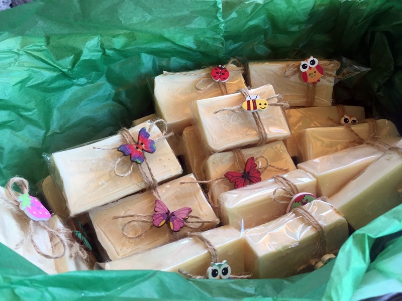 decorar jabones de glicerina natural