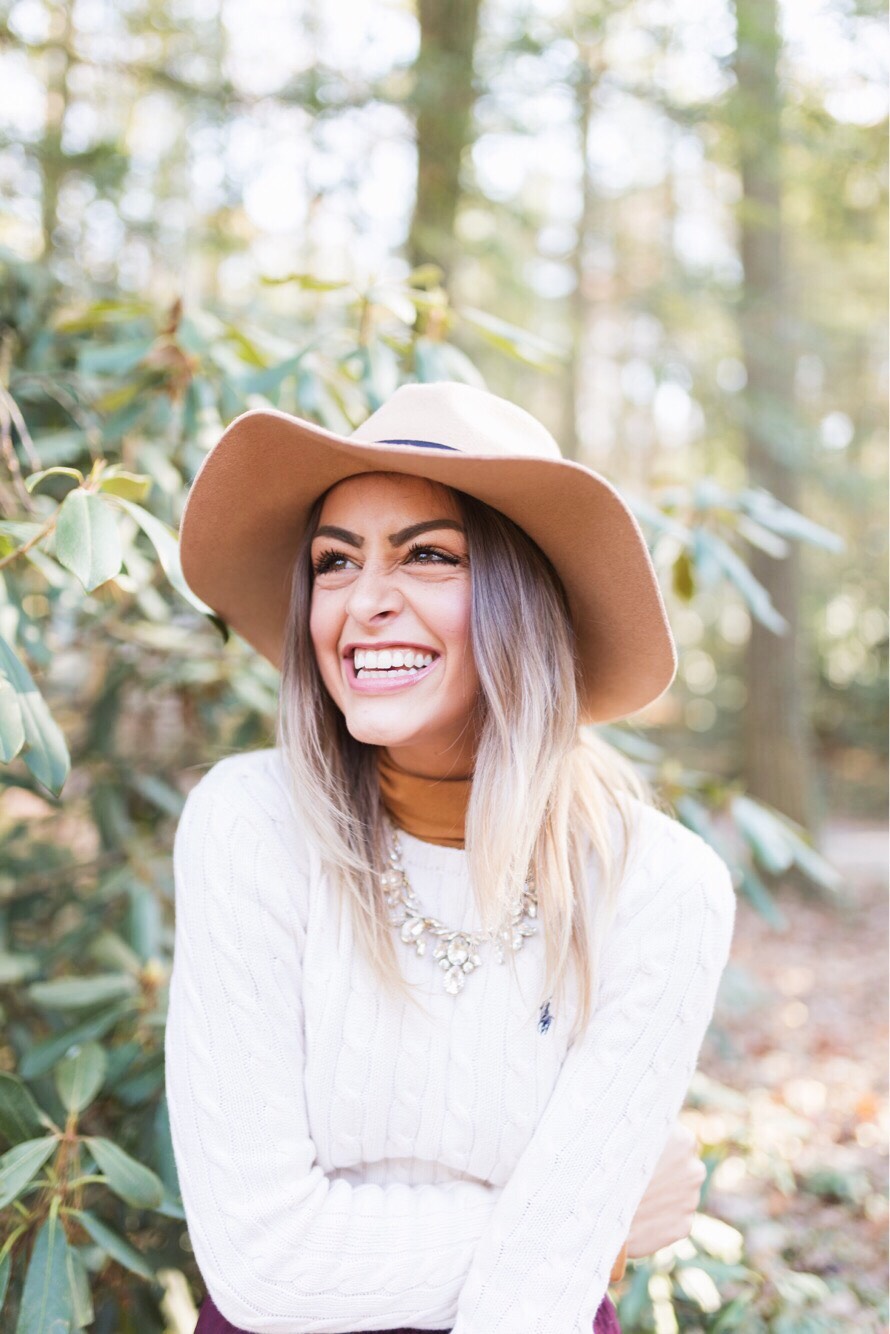 Thanksgiving Outfit. Simply Lauren Gray