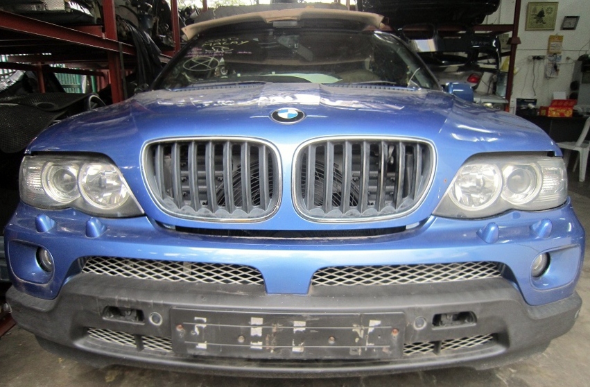 Молдинги bmw e53