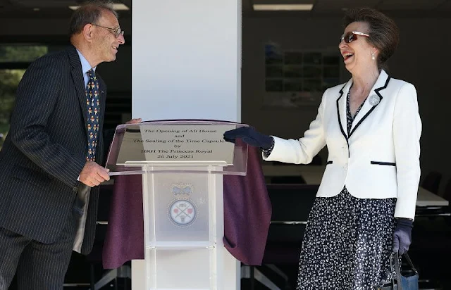 The Princes Royal unveiled a plaque to mark the official opening of the Headquarters