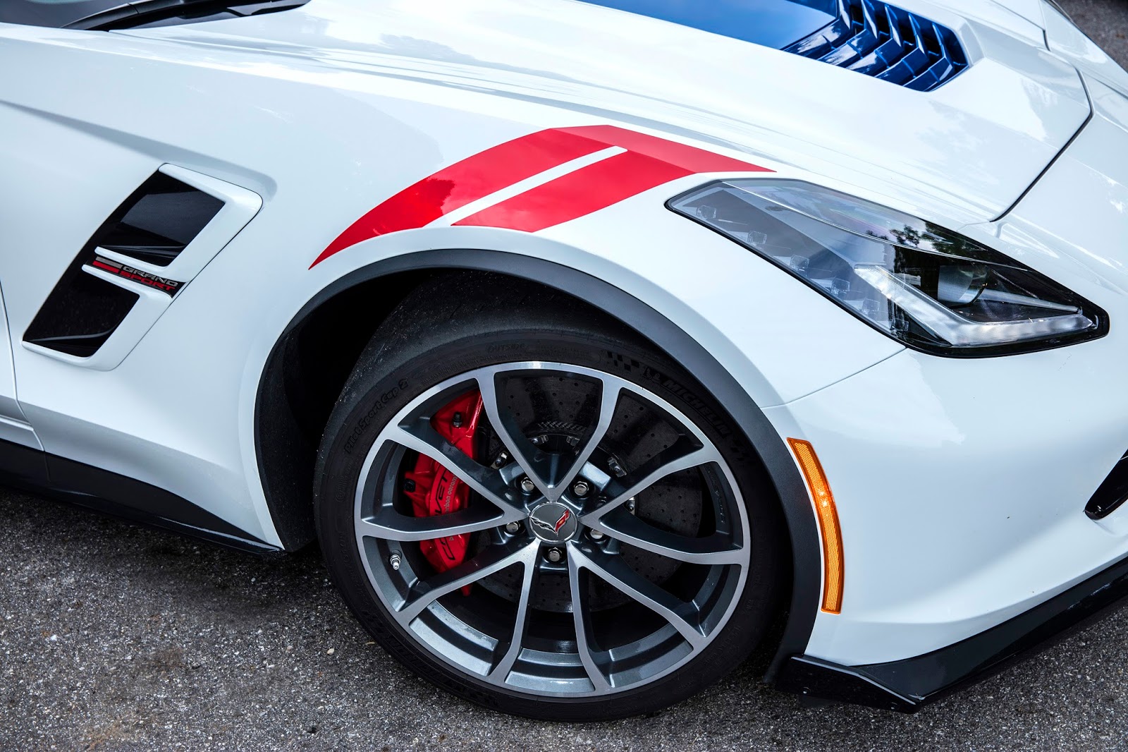 CRUISE CONTROL RADIO CORVETTES AT CARLISLE PART ONE