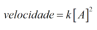 formula calculo velocidade tempo meia vida