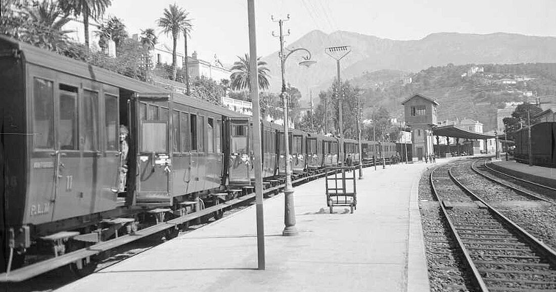 transpress nz PLM passenger train at Menton, France, circa 1925