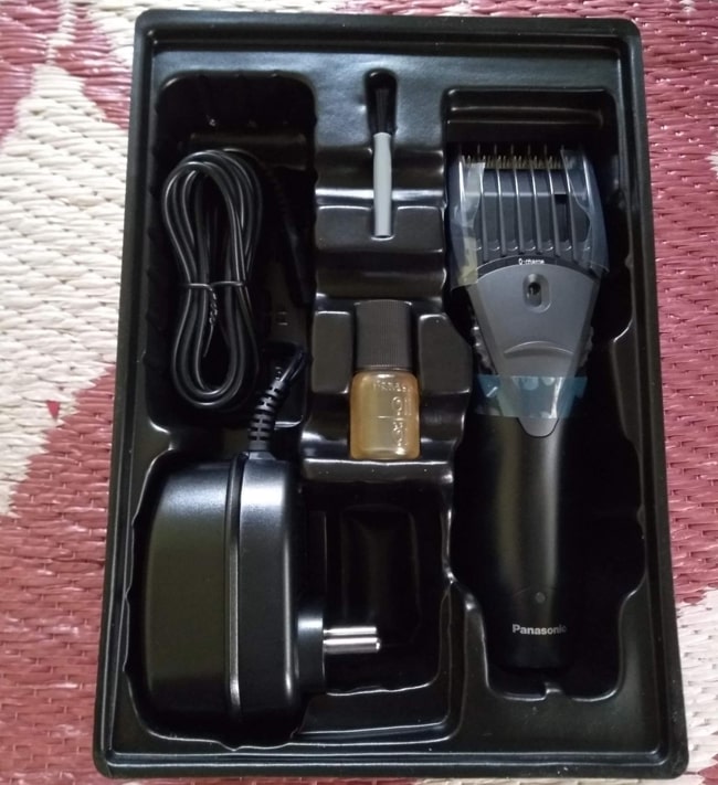 Accessories come with Panasonic ER207WK trimmer.