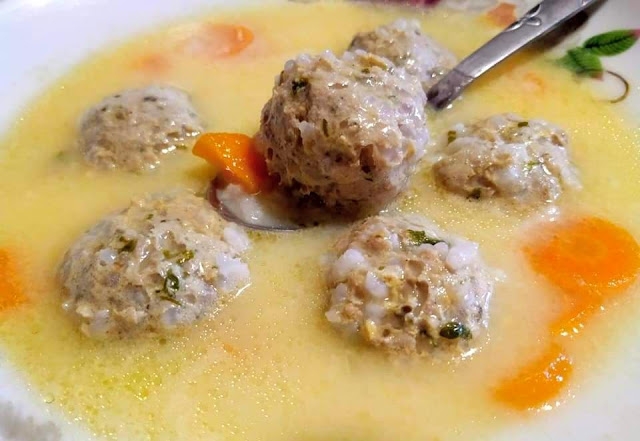 gioyvarlakia_aygolemono.jpg
