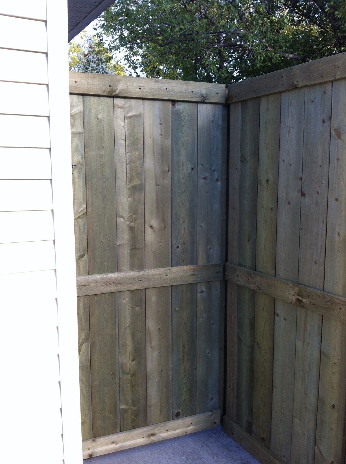 Calgary deck builders Calgary decks CALGARY PRESSURE TREATED CORNER FENCE