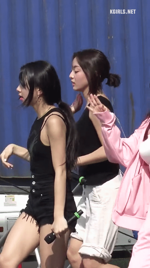 데이터주의) 트와이스 사나 사복 리허설 | 인스티즈