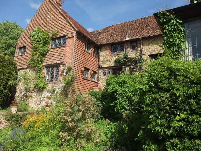 *An English Travel Writer* A trip to Peaslake, Surrey