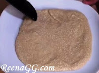मिल्क पाउडर से बनाएं तिल की वर्फी - Milk Powder Til Barfi Recipe