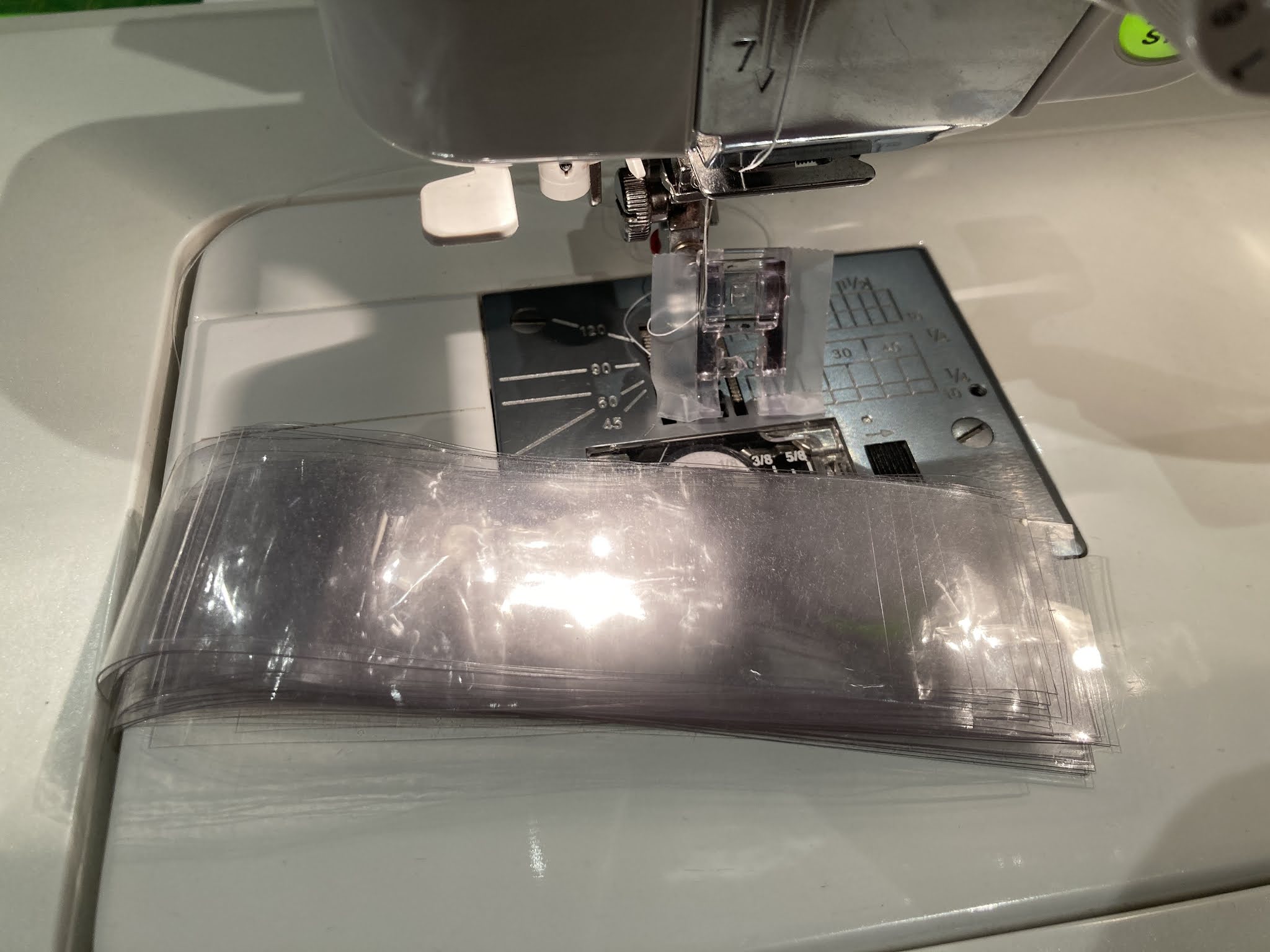 ButterZ Sewing machine needle case folder