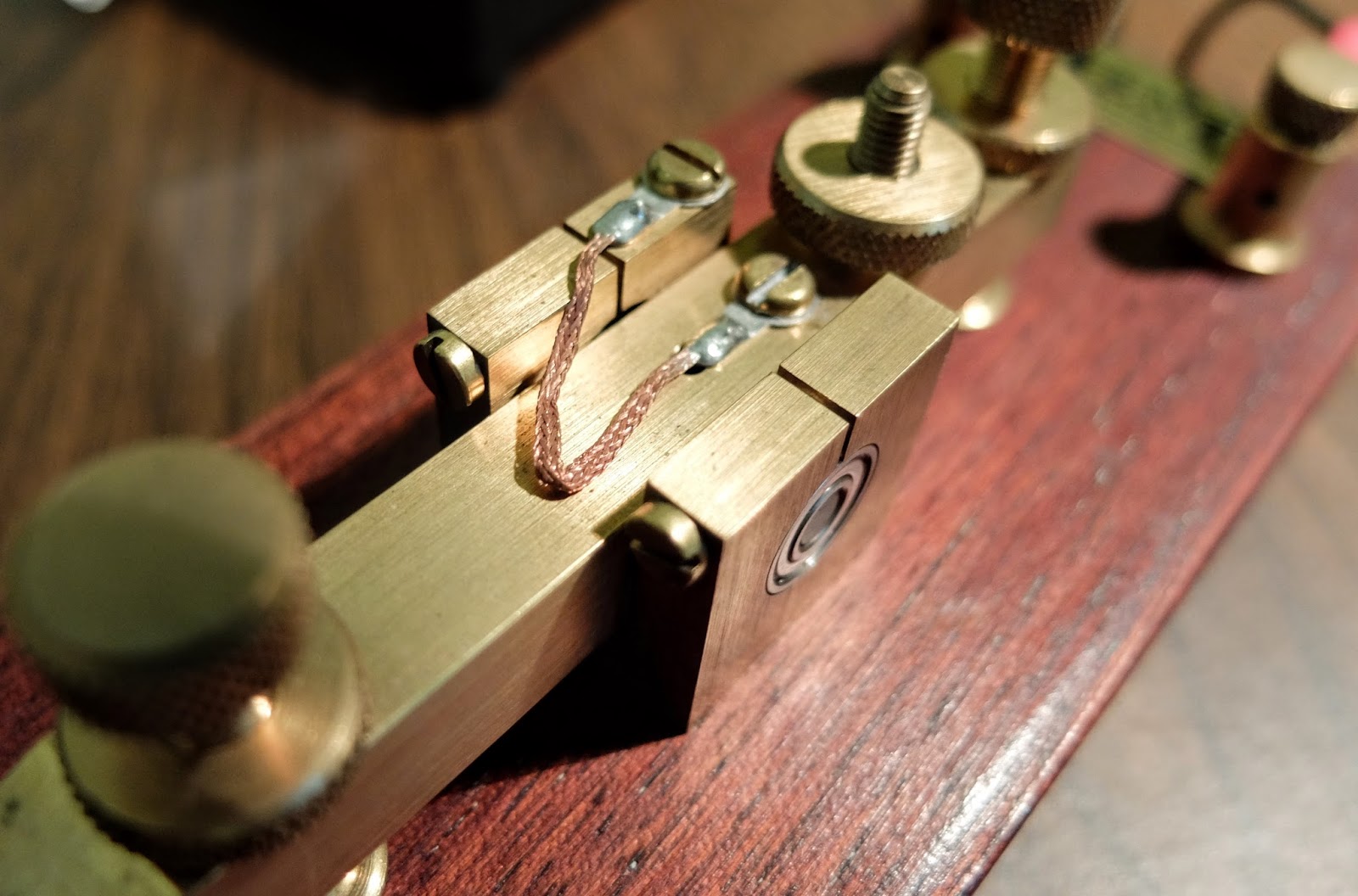 Ham Radio QRP Review of the Kent Hand Key