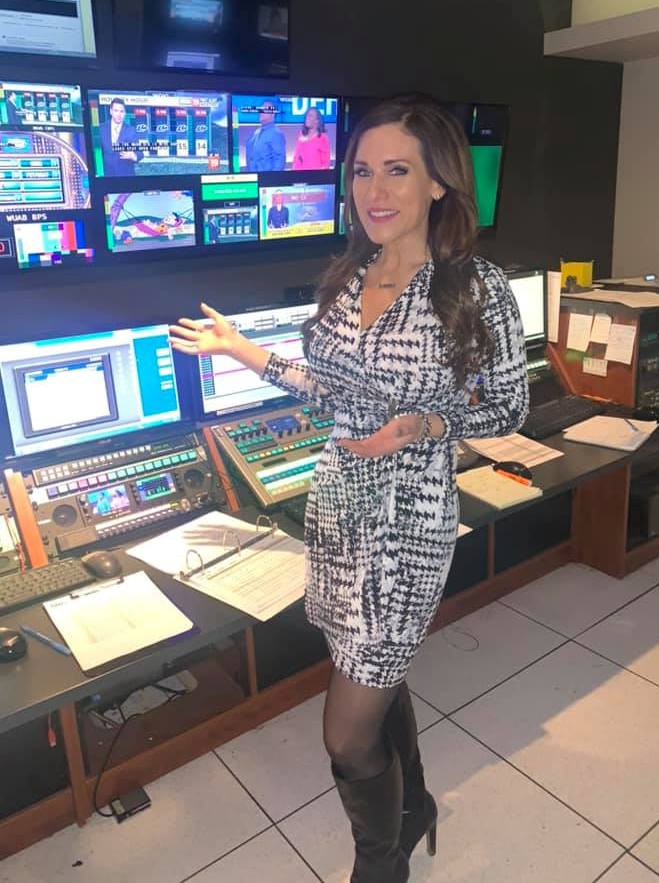 THE APPRECIATION OF BOOTED NEWS WOMEN BLOG erin logan