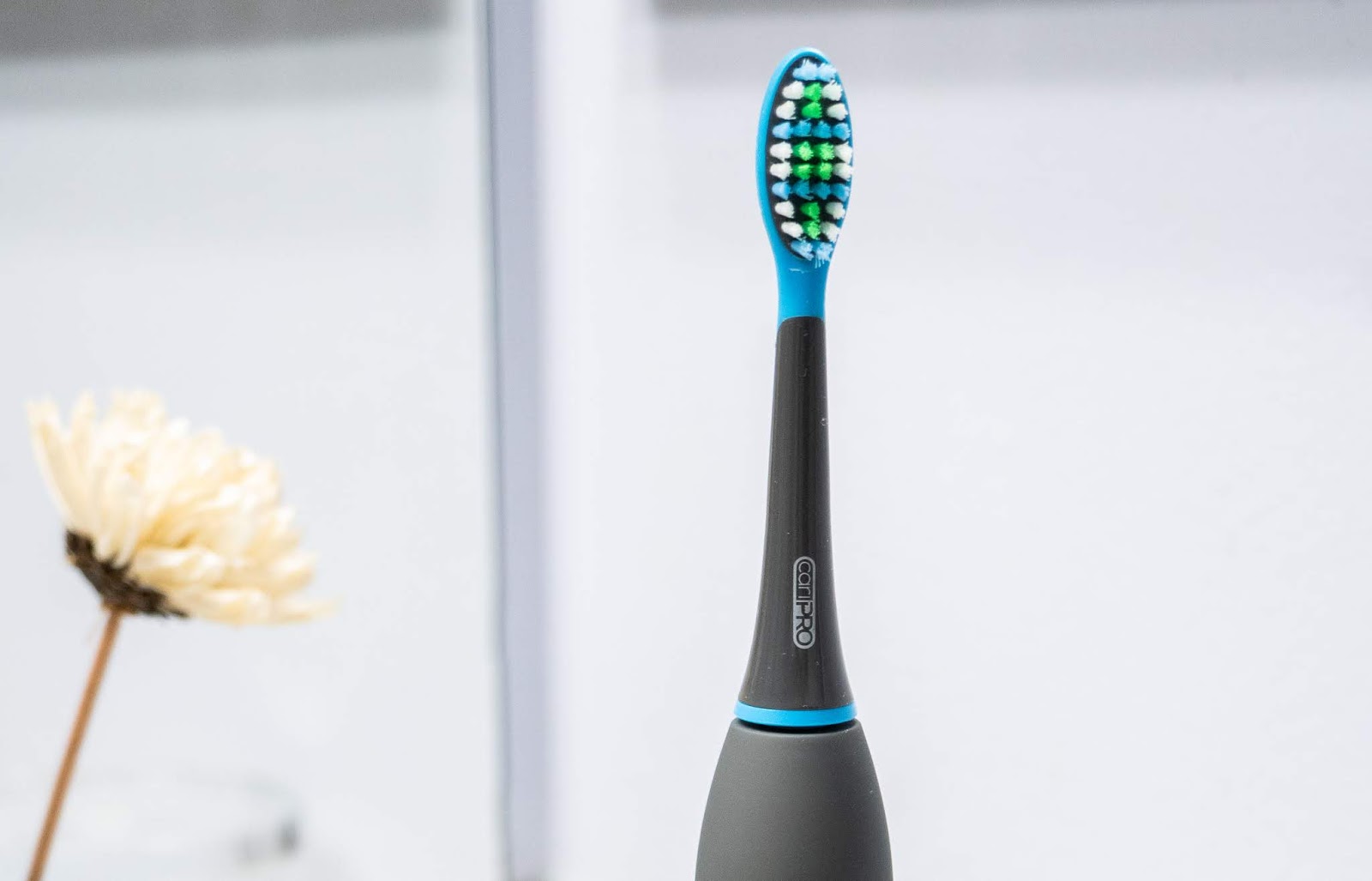 cariPRO™ ELECTRIC TOOTHBRUSH dazzle 'n' sparkle