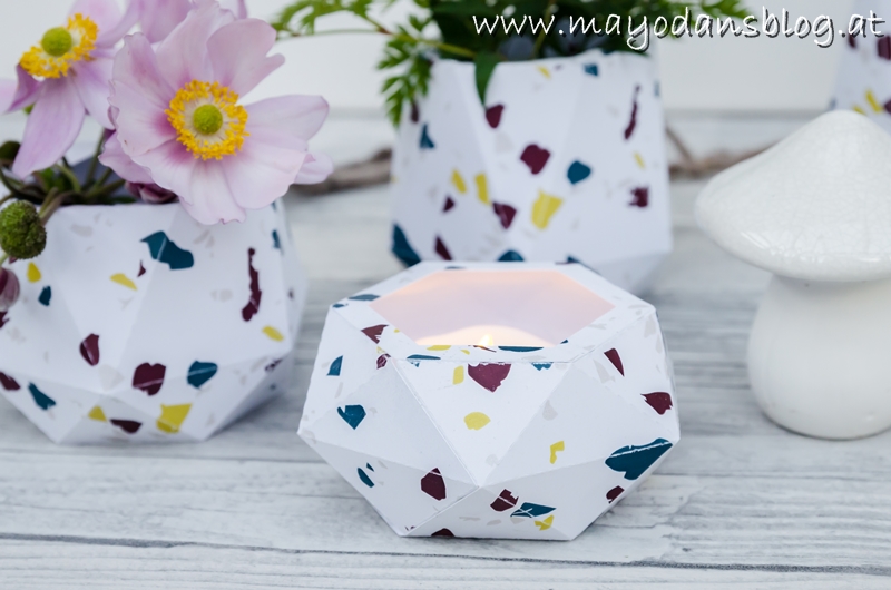 DIY Blumenvasen aus selbstgemachtem Terrazzo-Papier - Mayodans Blog