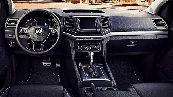 Interior Volkswagen Amarok 2017