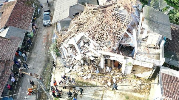 280 Rumah Rusak dan 314 Warga Mengungsi Dampak Gempa di Sukabumi