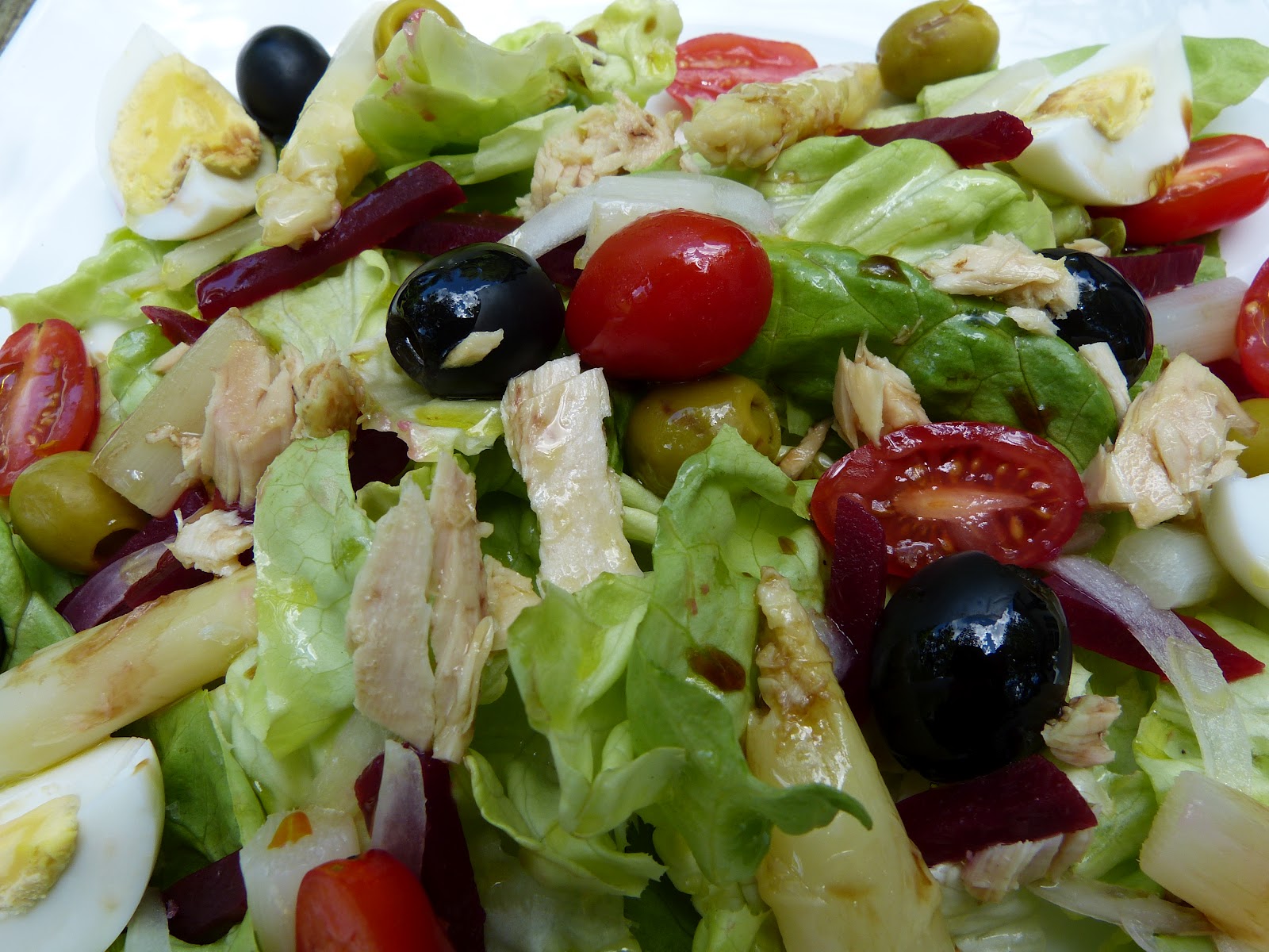COCINA VIVA Mixed Salad (Ensalada mixta)