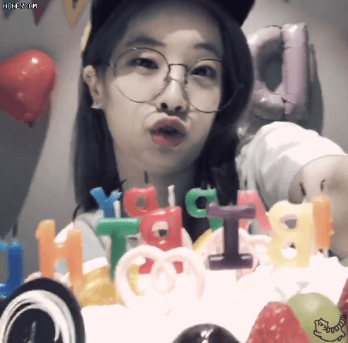 트와이스 다현 생일 라이브중