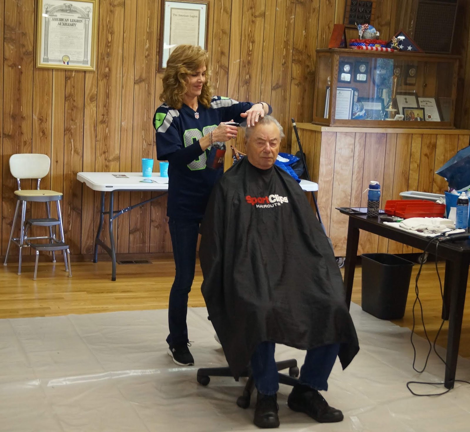 Shoreline Area News Kari of Alderwood's Sport Cuts gave free haircuts