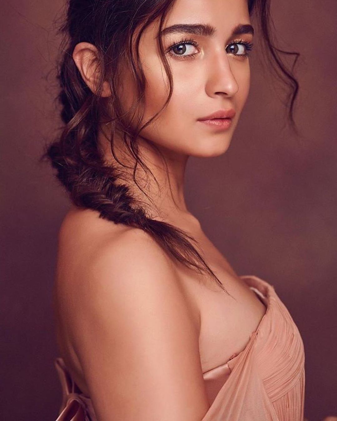 20 Alia Bhatt Hot Images