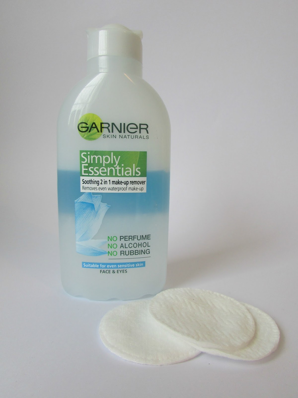 garnier simply essentials makeup remover