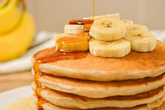 Vegan Banana Pancakes #breakfast #vegan
